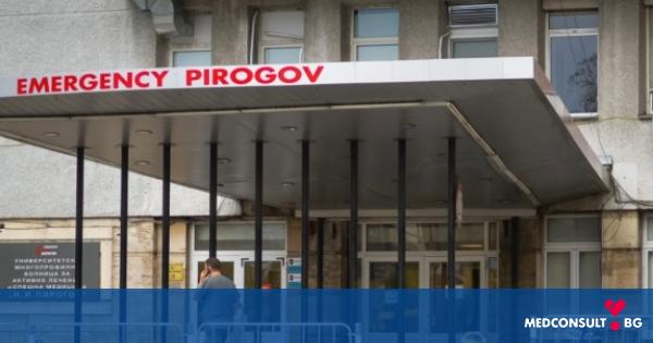 Отличие за принос в борбата срещу Ковид 19 за специалистите по здравни грижи на „Пирогов“